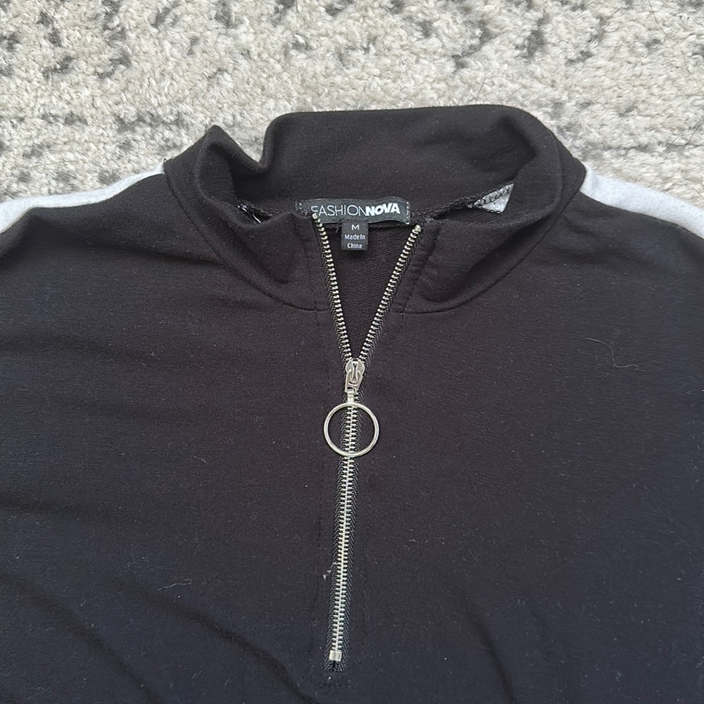 Comfy Sweatsuit - Picture 2 of 2